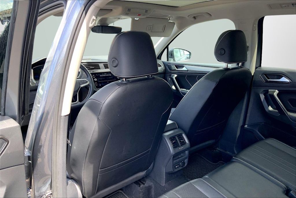 Thumbnail: 2023 Volkswagen Tiguan - 13