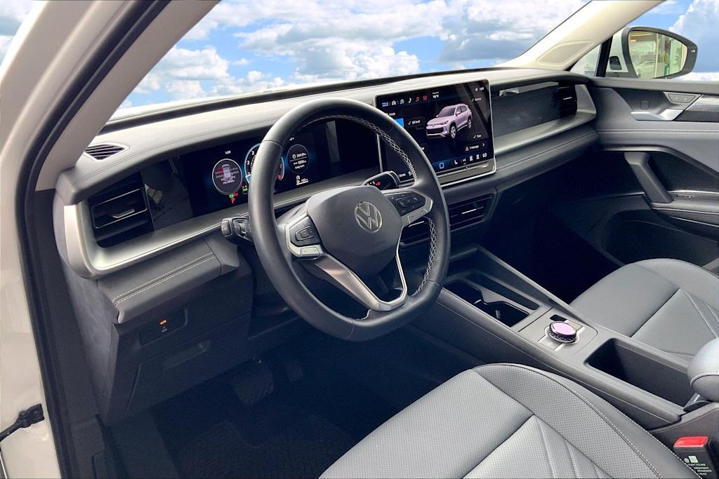 Thumbnail: 2026 Volkswagen Tiguan - 2