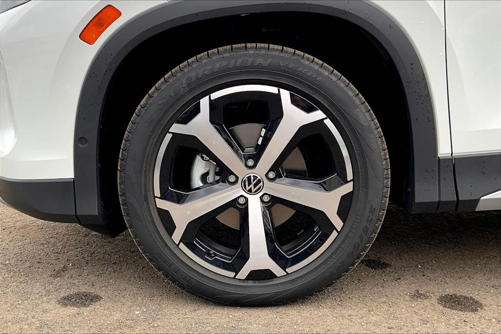 Thumbnail: 2026 Volkswagen Tiguan - 8