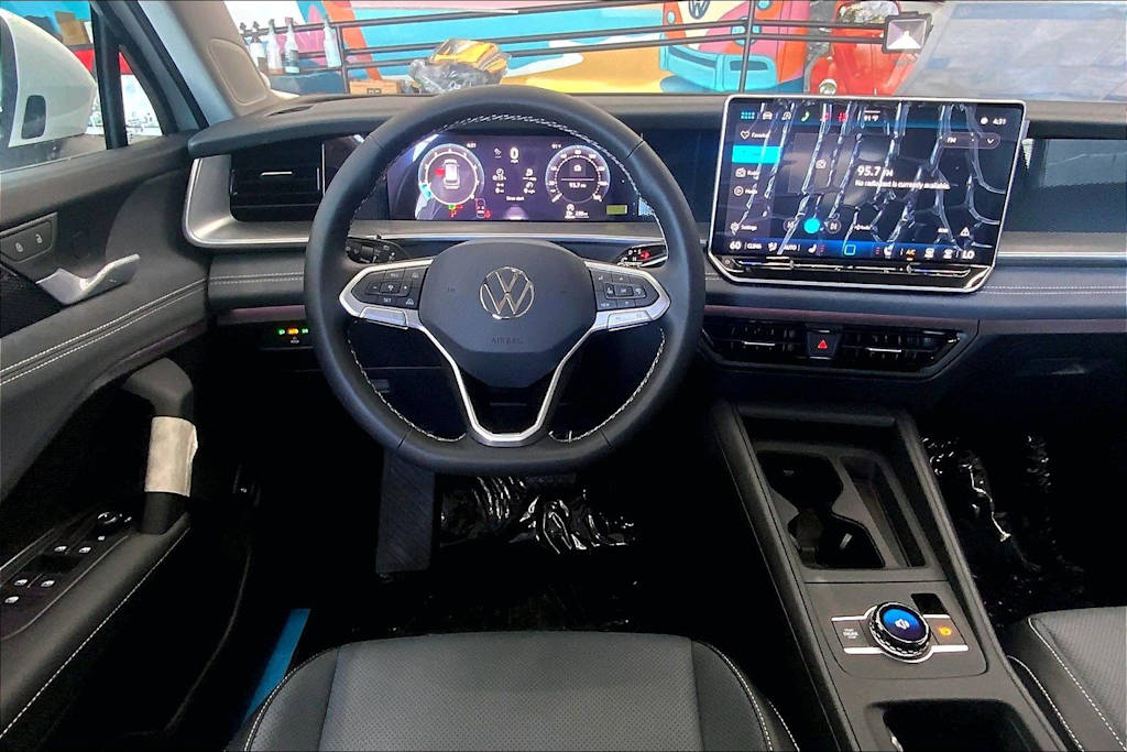 Thumbnail: 2026 Volkswagen Tiguan - 14
