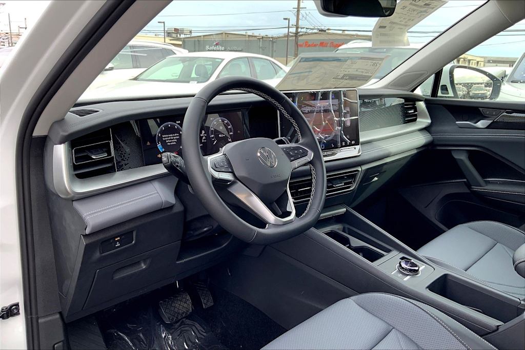 Thumbnail: 2026 Volkswagen Tiguan - 2