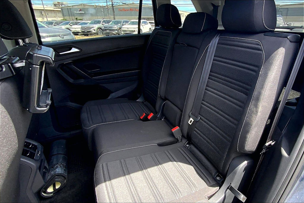 Thumbnail: 2024 Volkswagen Tiguan - 29