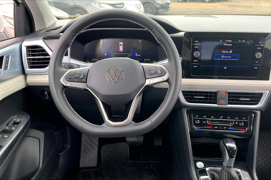 Thumbnail: 2026 Volkswagen Taos - 14