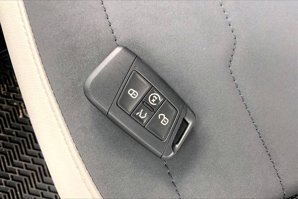 Thumbnail: 2026 Volkswagen Taos - 19
