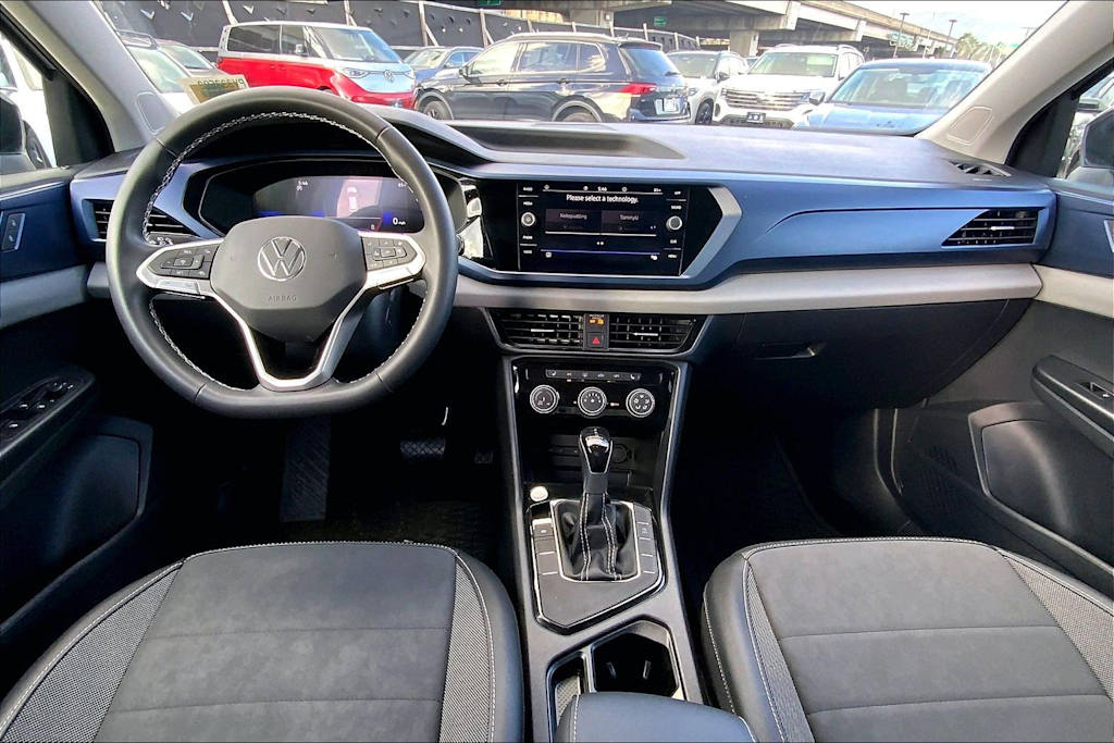 Thumbnail: 2023 Volkswagen Taos - 9