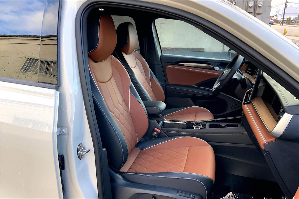 Thumbnail: 2026 Volkswagen Tiguan - 12