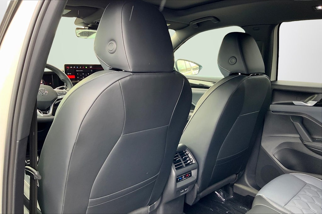 Thumbnail: 2026 Volkswagen Tiguan - 13