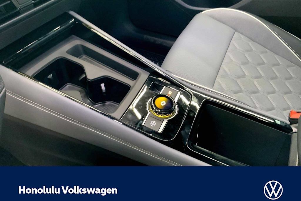 Thumbnail: 2026 Volkswagen Tiguan - 16