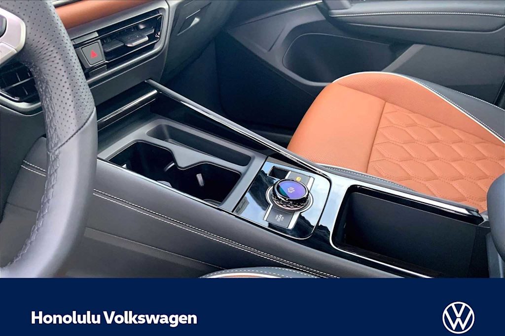 Thumbnail: 2026 Volkswagen Tiguan - 16