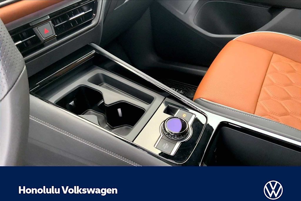 Thumbnail: 2026 Volkswagen Tiguan - 16