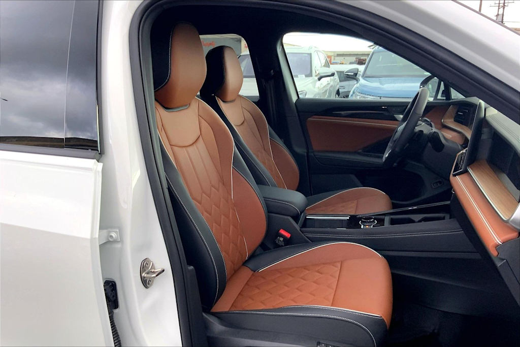Thumbnail: 2026 Volkswagen Tiguan - 12