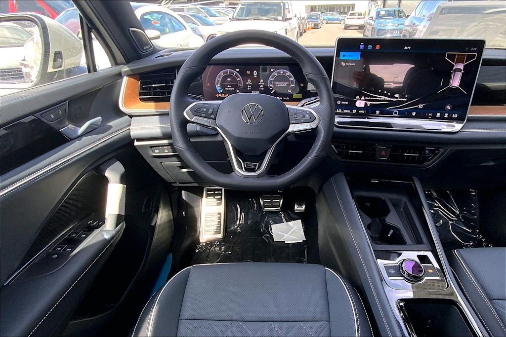 Thumbnail: 2026 Volkswagen Tiguan - 14
