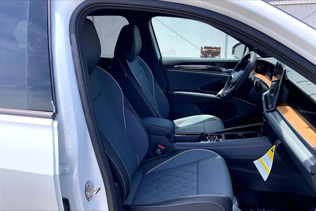 Thumbnail: 2026 Volkswagen Tiguan - 12