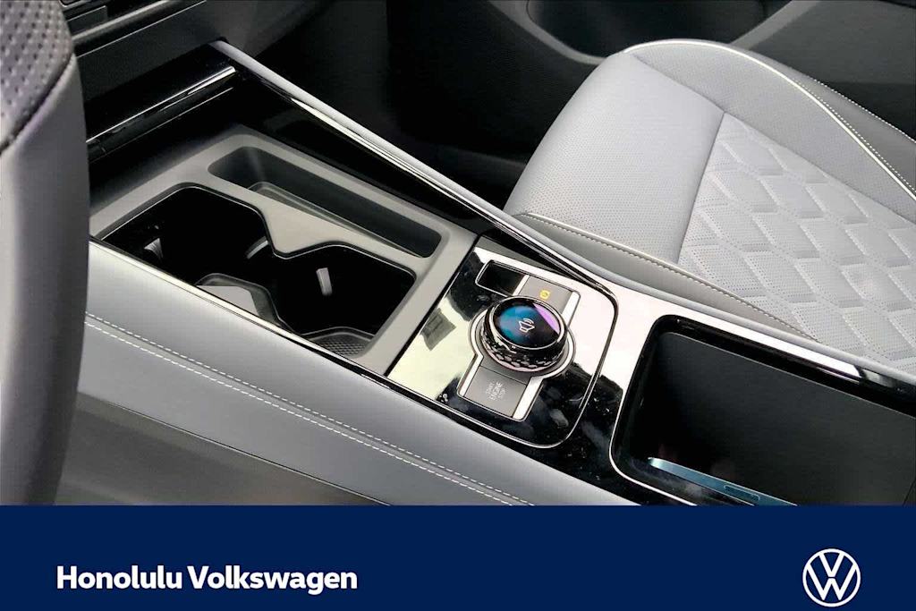 Thumbnail: 2026 Volkswagen Tiguan - 16