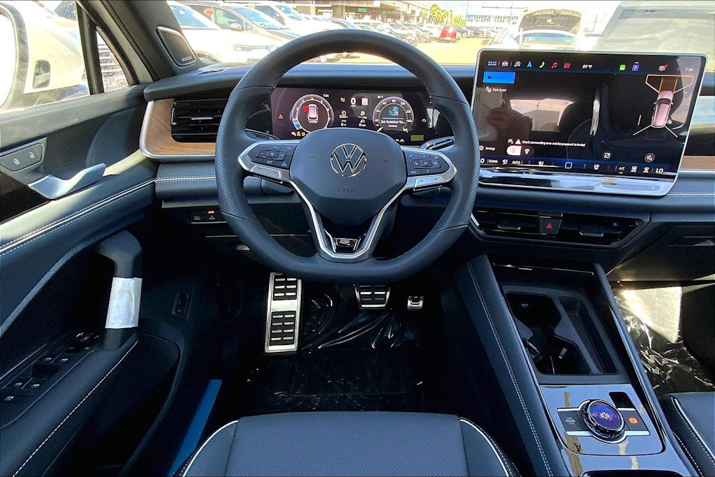 Thumbnail: 2026 Volkswagen Tiguan - 14