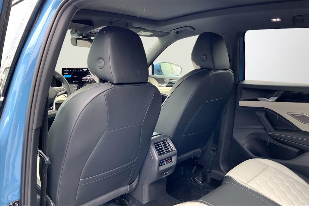 Thumbnail: 2026 Volkswagen Tiguan - 13