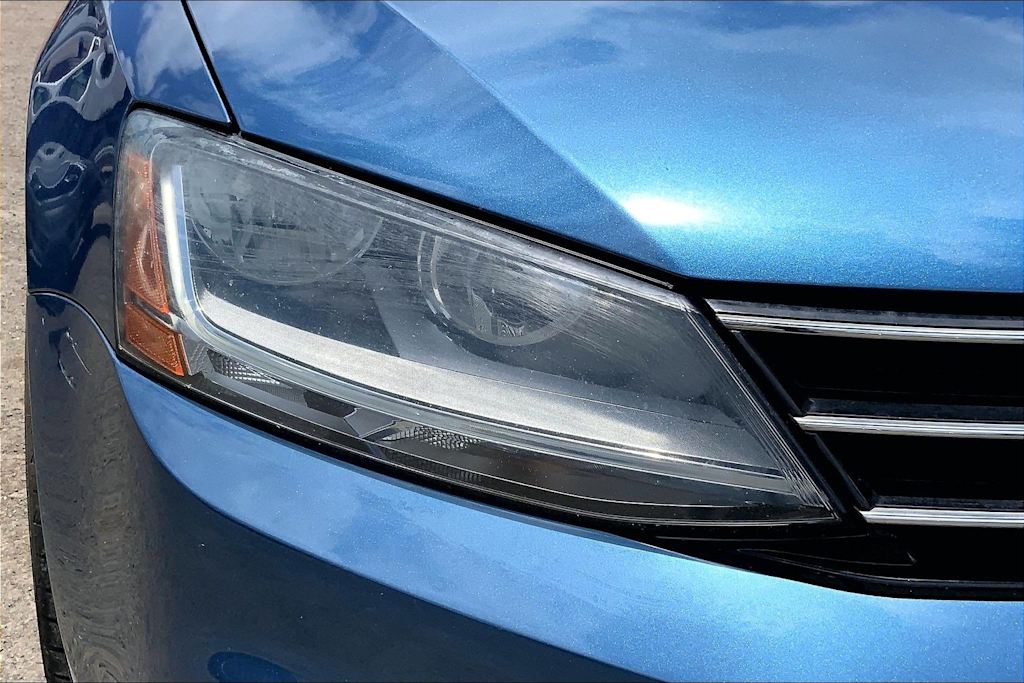 Thumbnail: 2017 Volkswagen Jetta - 31