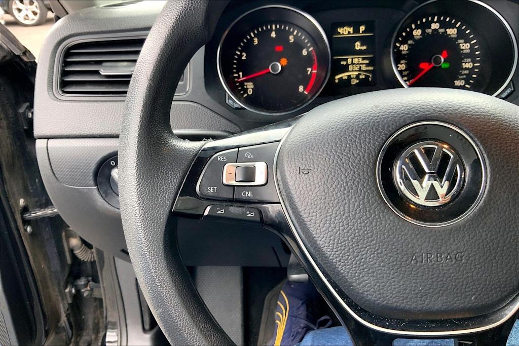 Thumbnail: 2015 Volkswagen Jetta - 26