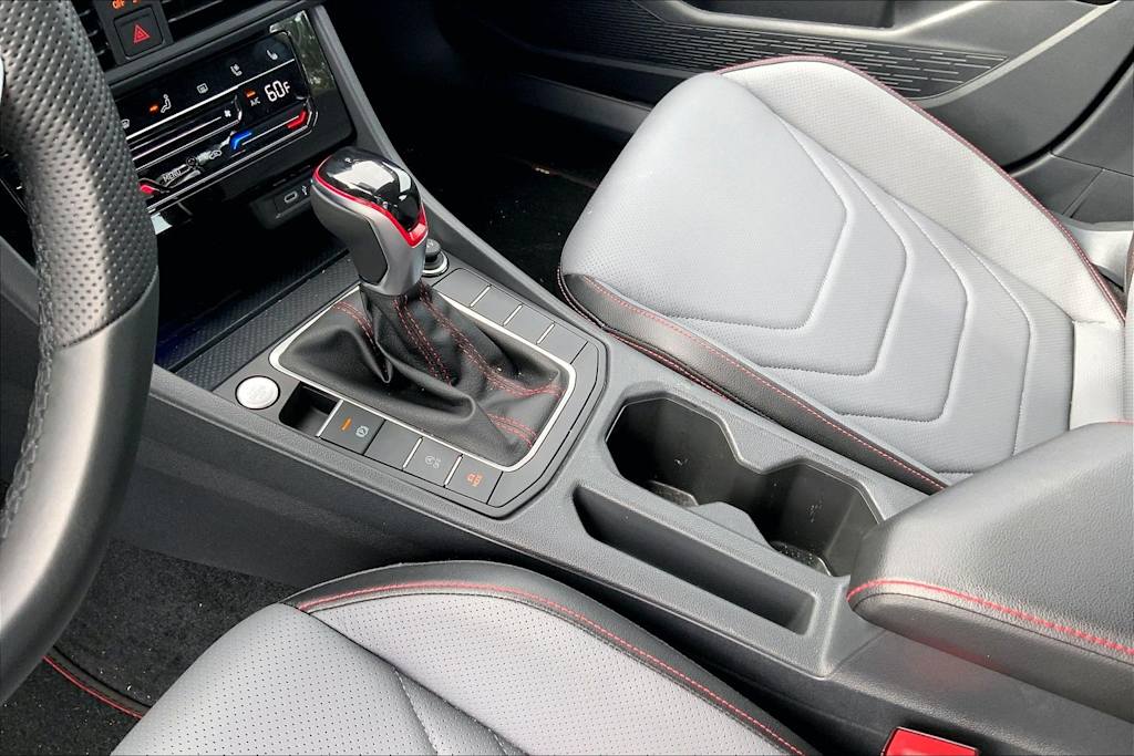 Thumbnail: 2026 Volkswagen Jetta - 17