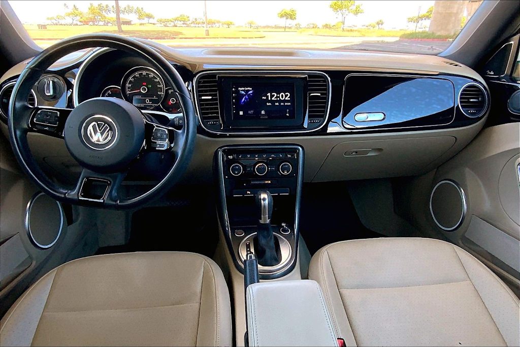 Thumbnail: 2017 Volkswagen Beetle - 10