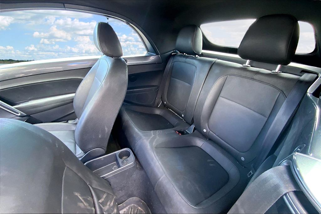 Thumbnail: 2013 Volkswagen Beetle - 13