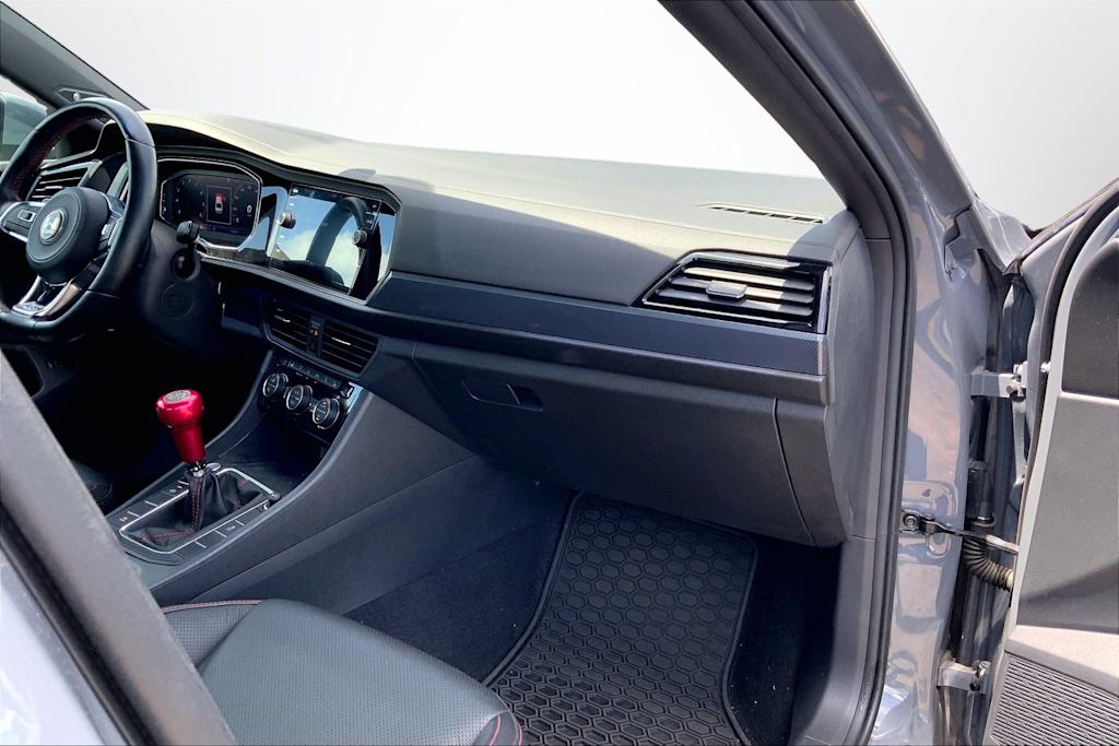 Thumbnail: 2019 Volkswagen Jetta - 15