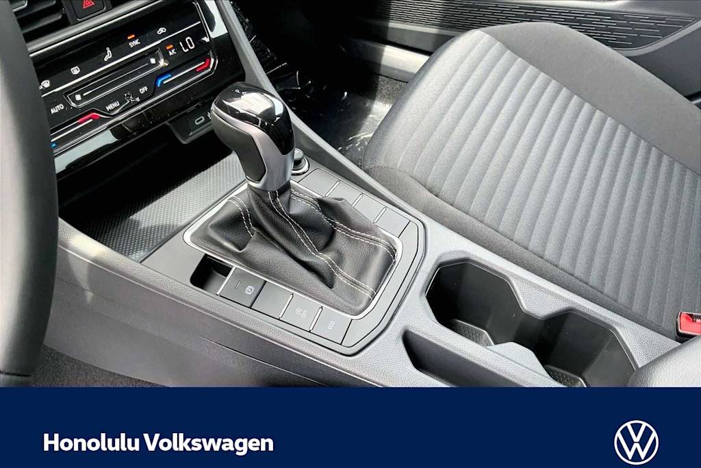 Thumbnail: 2026 Volkswagen Jetta - 14