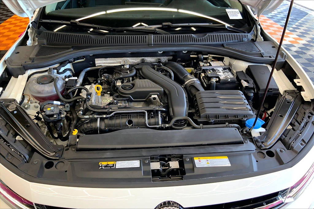 Thumbnail: 2025 Volkswagen Jetta - 9