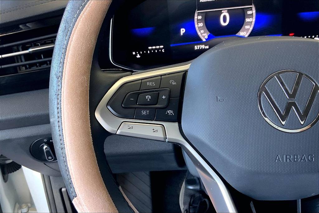 Thumbnail: 2025 Volkswagen Jetta - 25