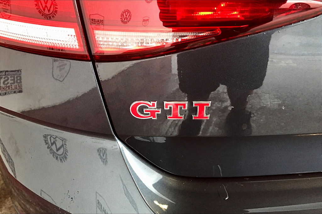 2020 Volkswagen Golf GTI S 30