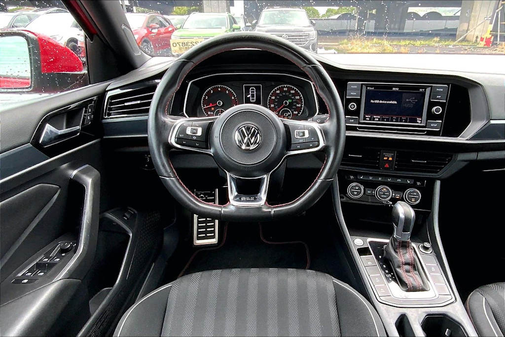 Thumbnail: 2019 Volkswagen Jetta - 14