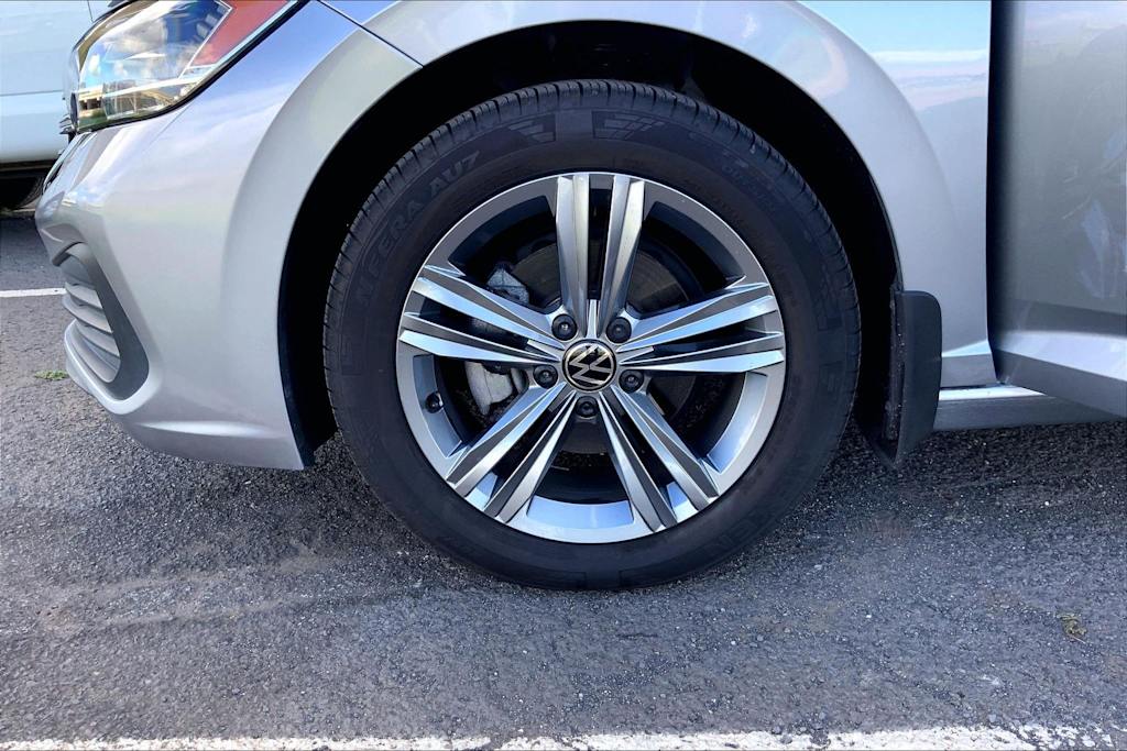 Thumbnail: 2024 Volkswagen Jetta - 8