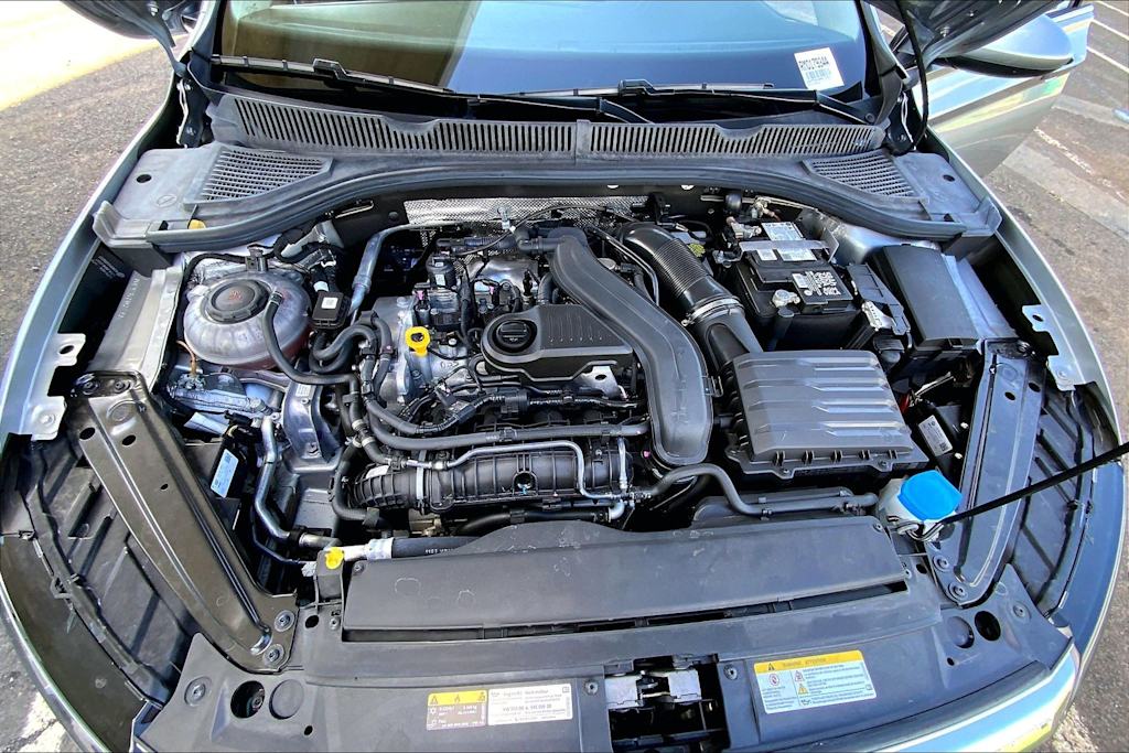 Thumbnail: 2024 Volkswagen Jetta - 9