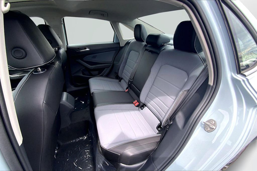 Thumbnail: 2026 Volkswagen Jetta - 13