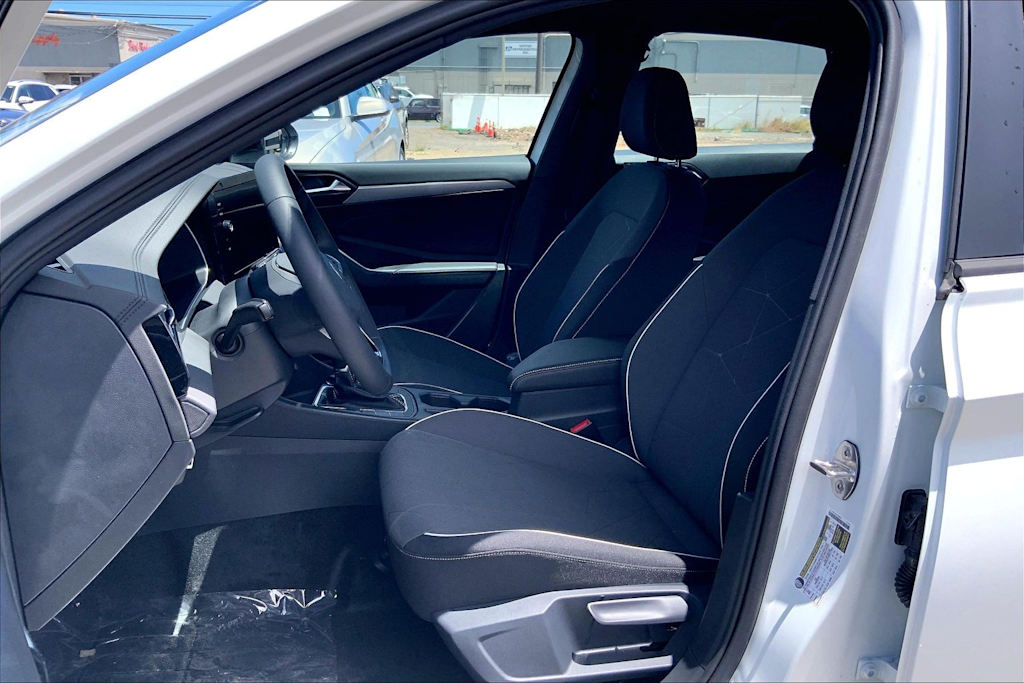 Thumbnail: 2026 Volkswagen Jetta - 11