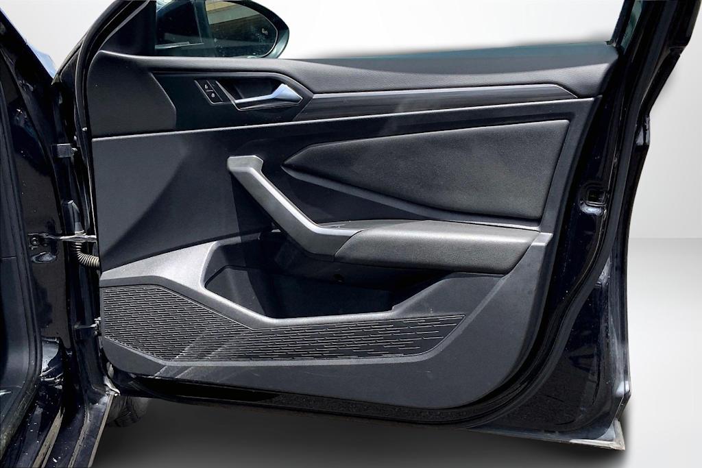 Thumbnail: 2020 Volkswagen Jetta - 28
