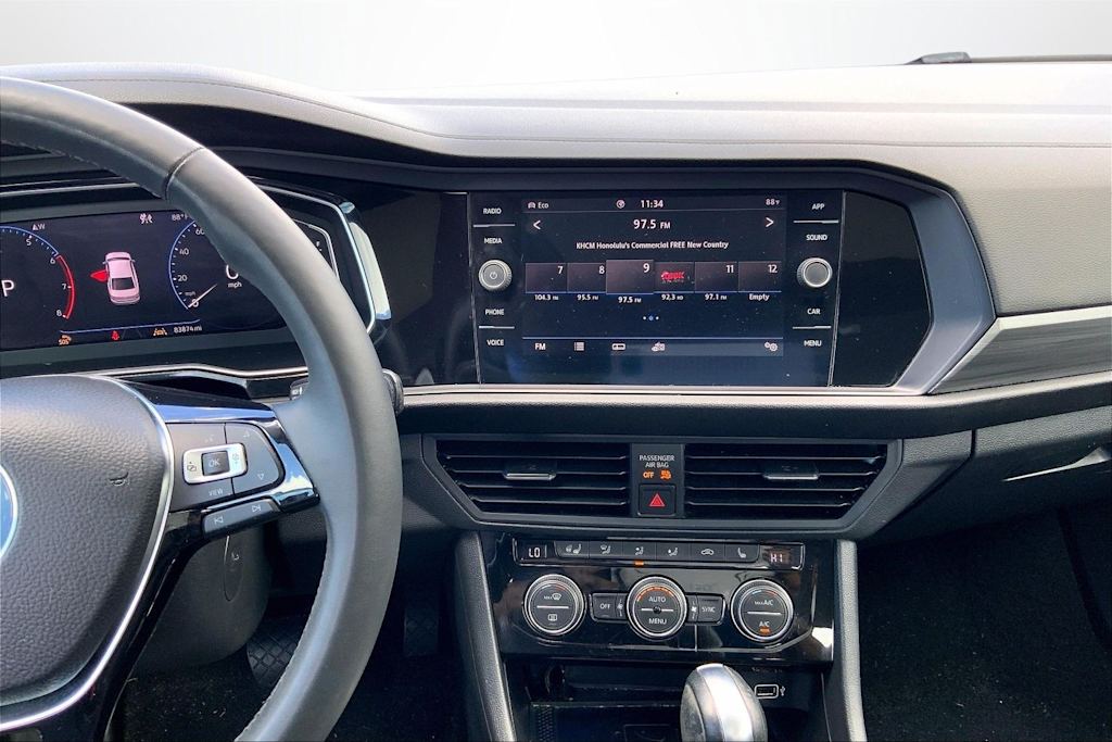 Thumbnail: 2020 Volkswagen Jetta - 16