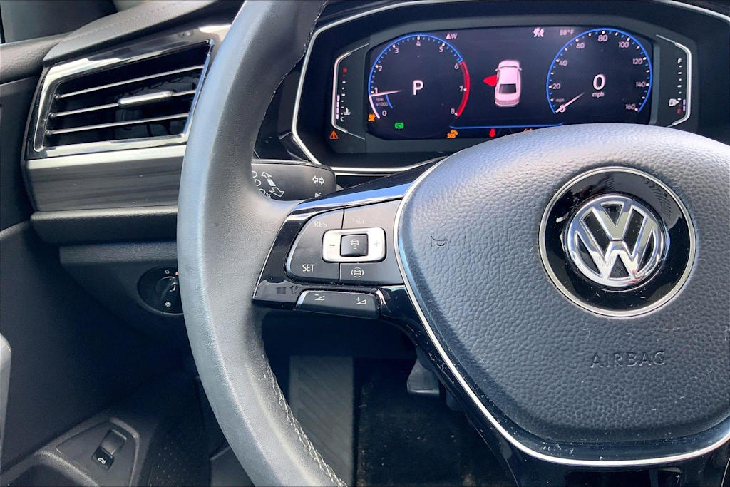Thumbnail: 2020 Volkswagen Jetta - 24