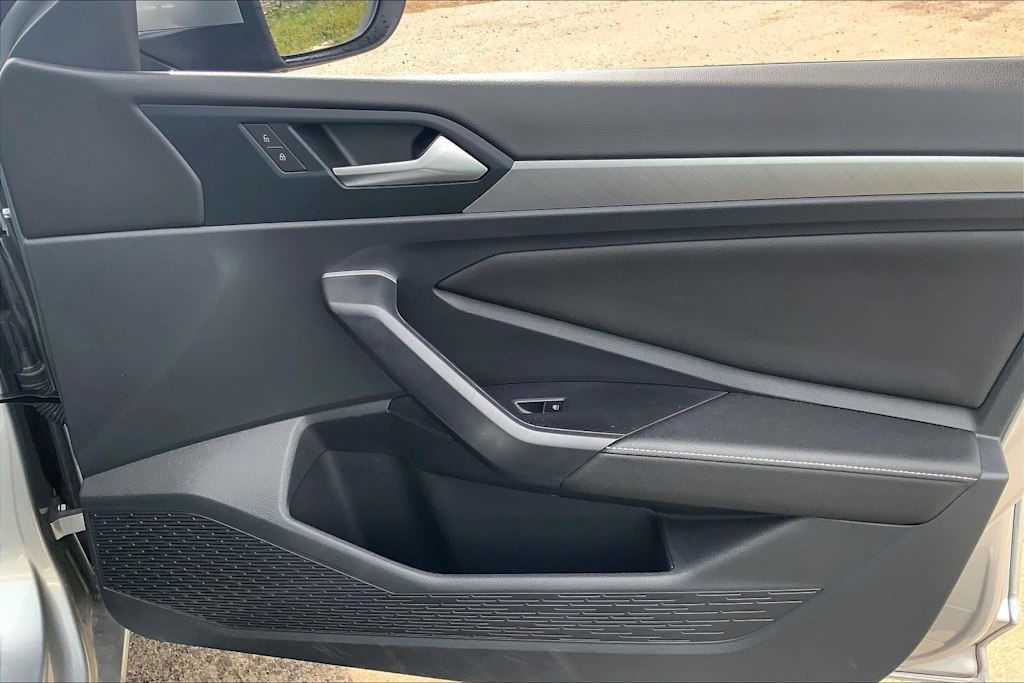 Thumbnail: 2024 Volkswagen Jetta - 28