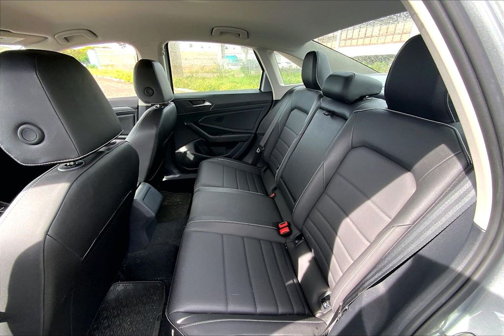 Thumbnail: 2024 Volkswagen Jetta - 12