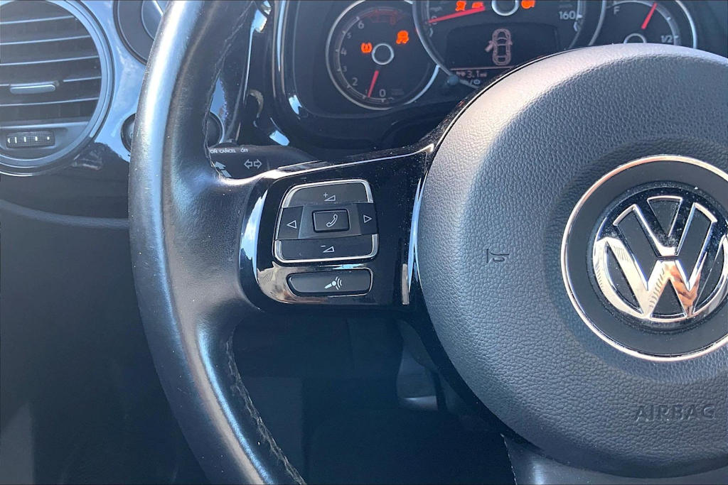Thumbnail: 2019 Volkswagen Beetle - 25