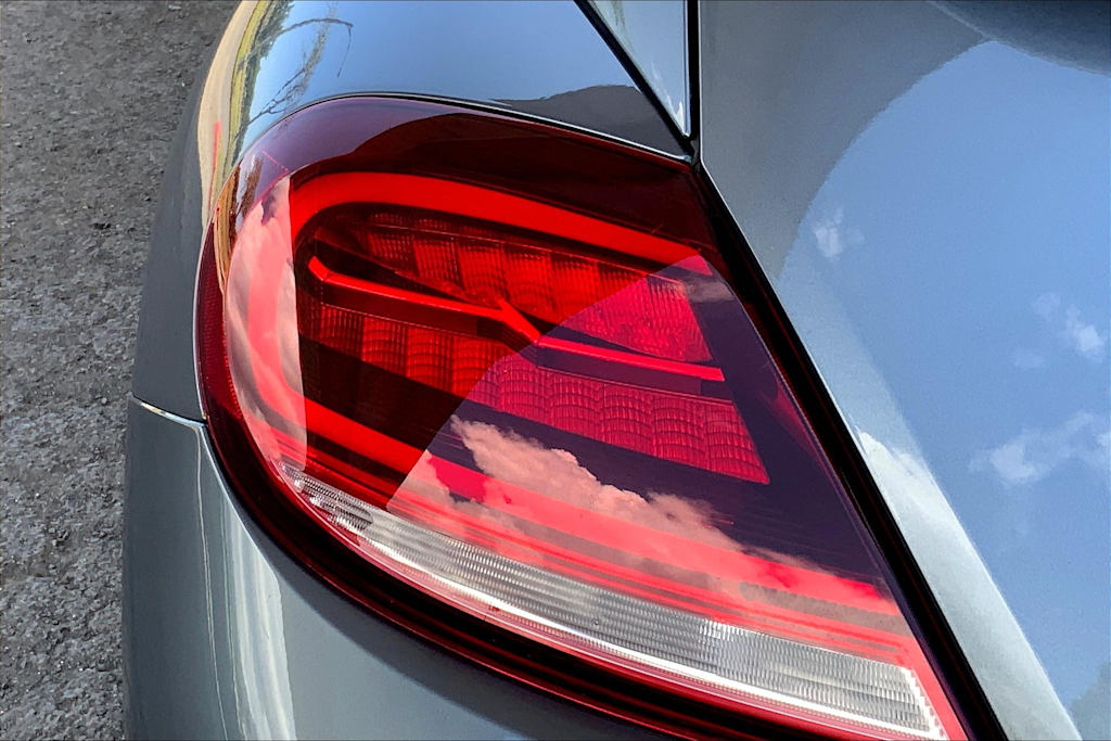 2019 Volkswagen Beetle Final Edition SEL 30