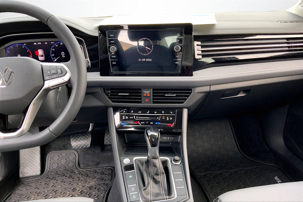 Thumbnail: 2026 Volkswagen Jetta - 15