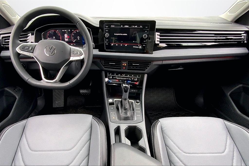 Thumbnail: 2026 Volkswagen Jetta - 10