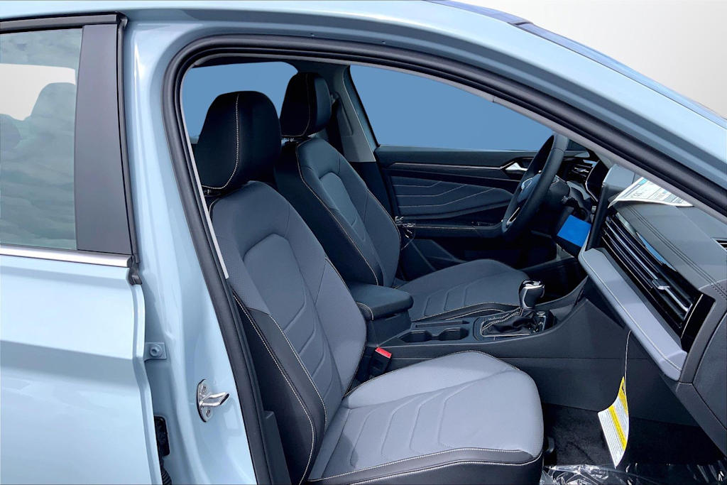 Thumbnail: 2026 Volkswagen Jetta - 12