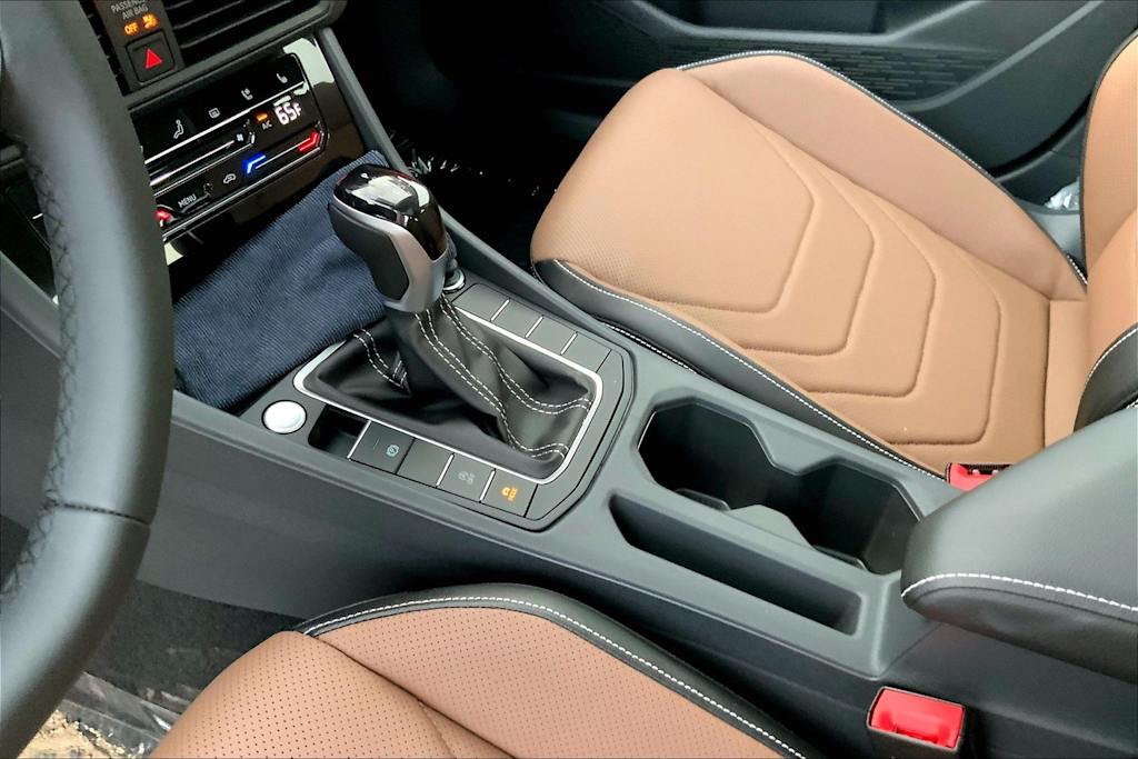 Thumbnail: 2026 Volkswagen Jetta - 16