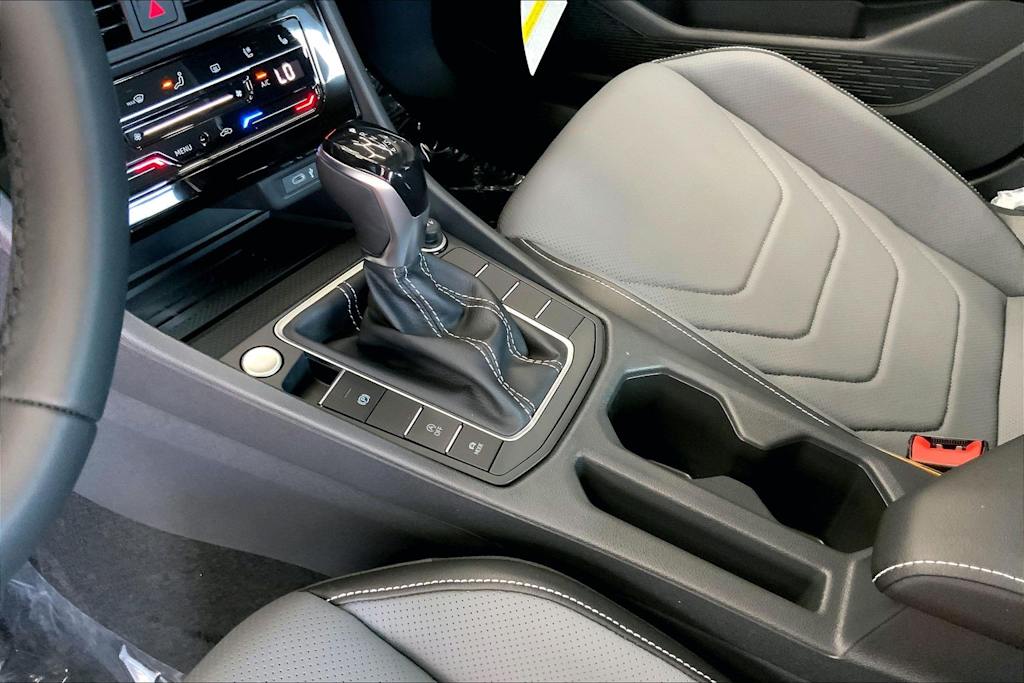 Thumbnail: 2026 Volkswagen Jetta - 16