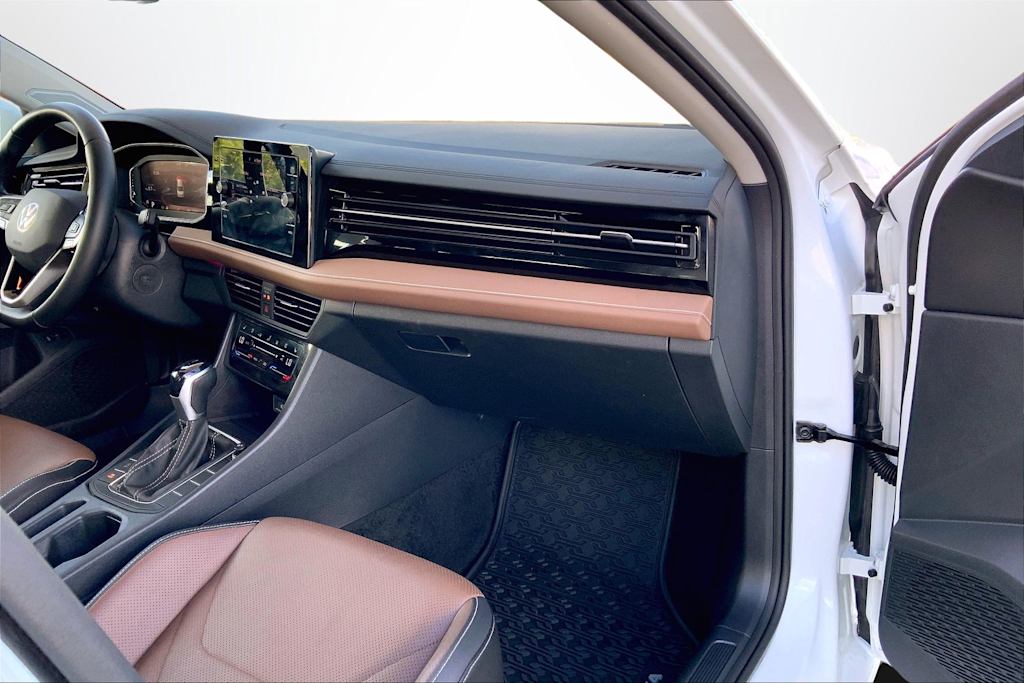 Thumbnail: 2025 Volkswagen Jetta - 24