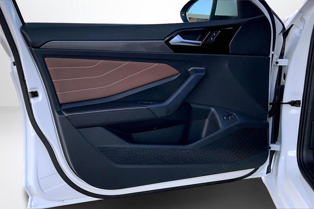 Thumbnail: 2025 Volkswagen Jetta - 27