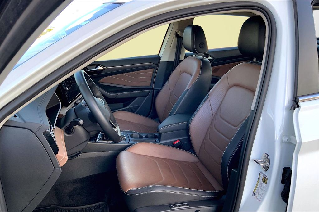 Thumbnail: 2025 Volkswagen Jetta - 11